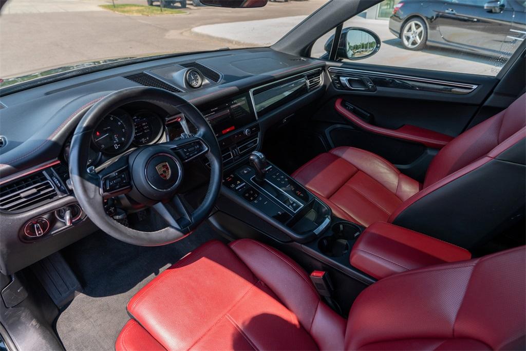 2023 Porsche Macan