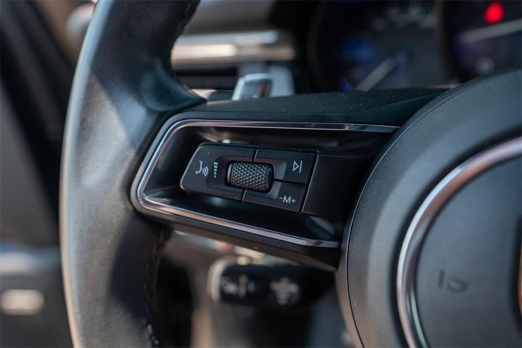 2023 Porsche Macan