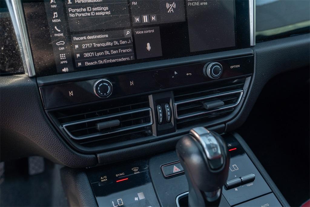2023 Porsche Macan