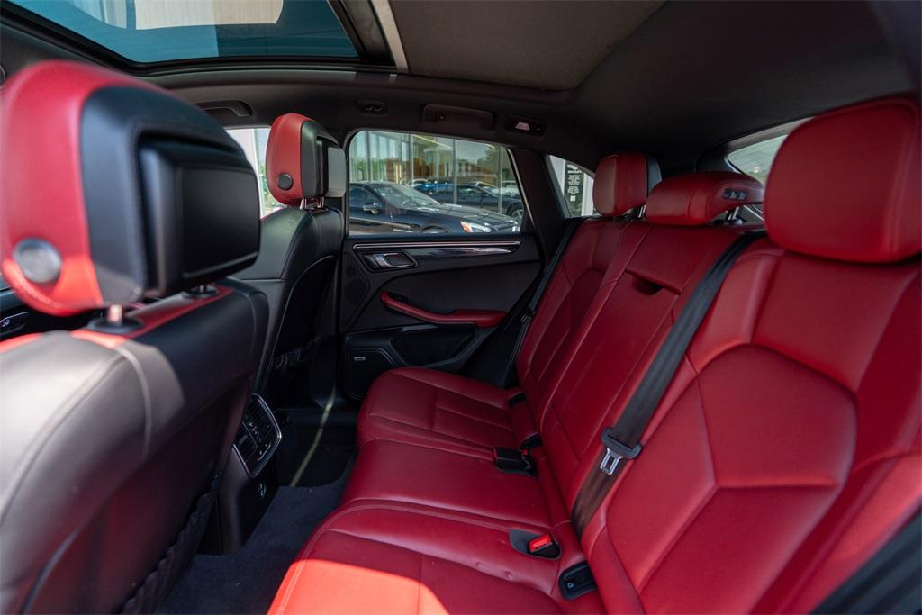 2023 Porsche Macan