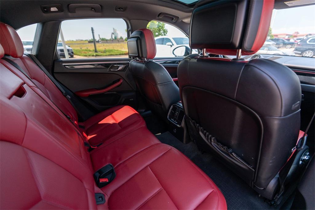 2023 Porsche Macan