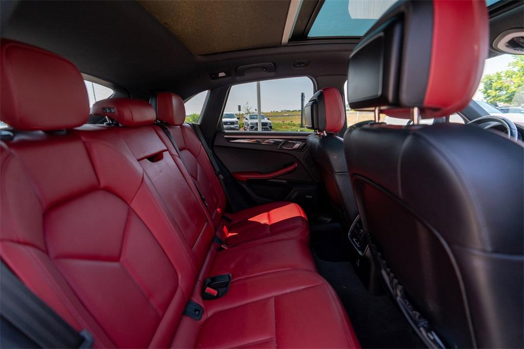 2023 Porsche Macan
