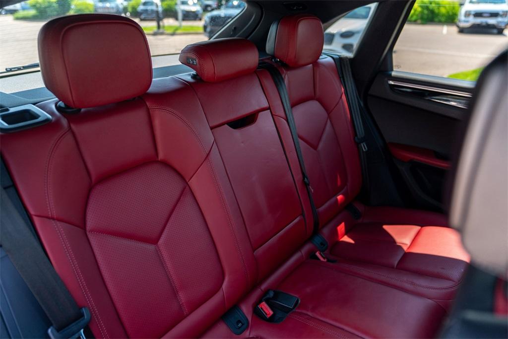 2023 Porsche Macan