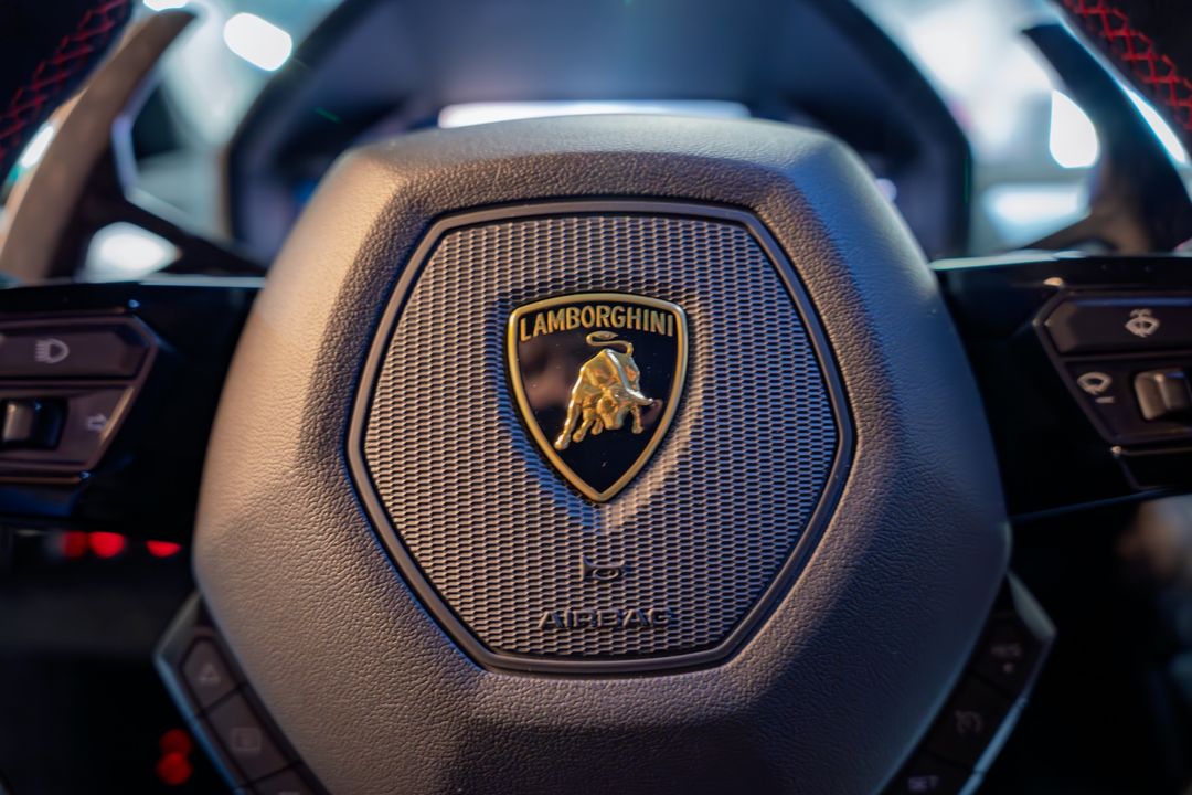 2018 Lamborghini Huracan LP 640-4 Performante