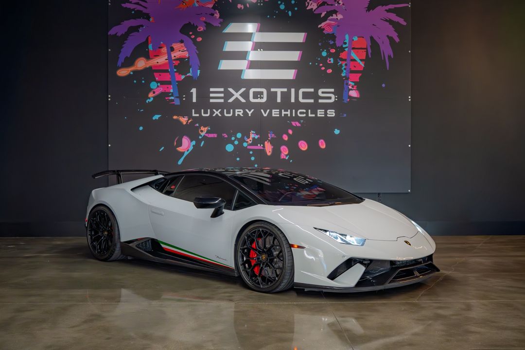 2018 Lamborghini Huracan LP 640-4 Performante