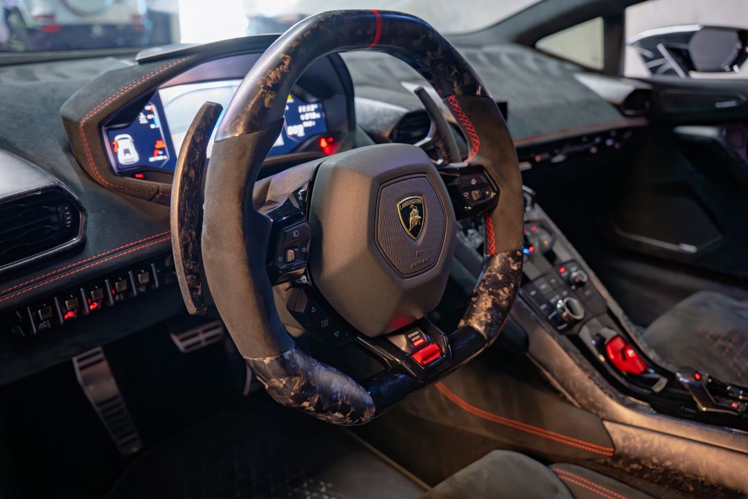 2018 Lamborghini Huracan LP 640-4 Performante