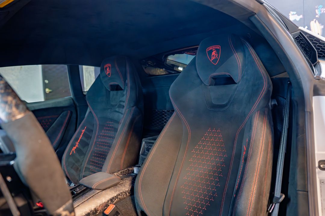 2018 Lamborghini Huracan LP 640-4 Performante