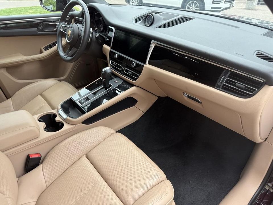 2023 Porsche Macan