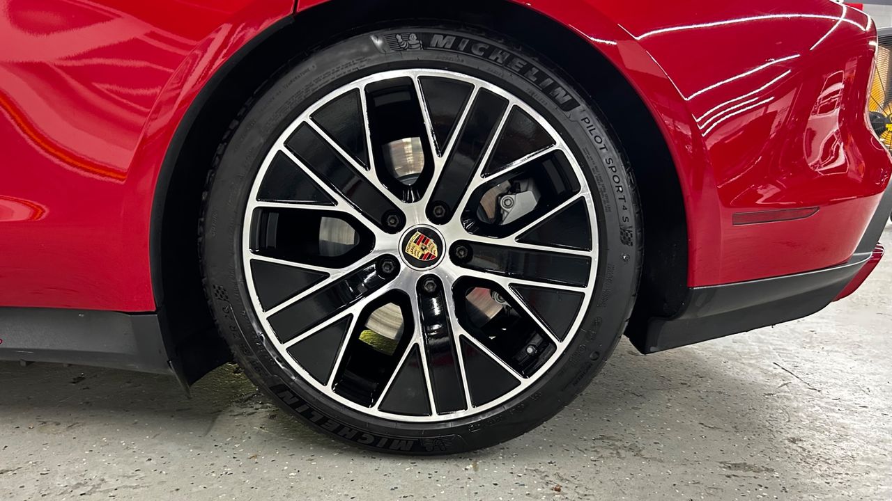 2022 Porsche Taycan