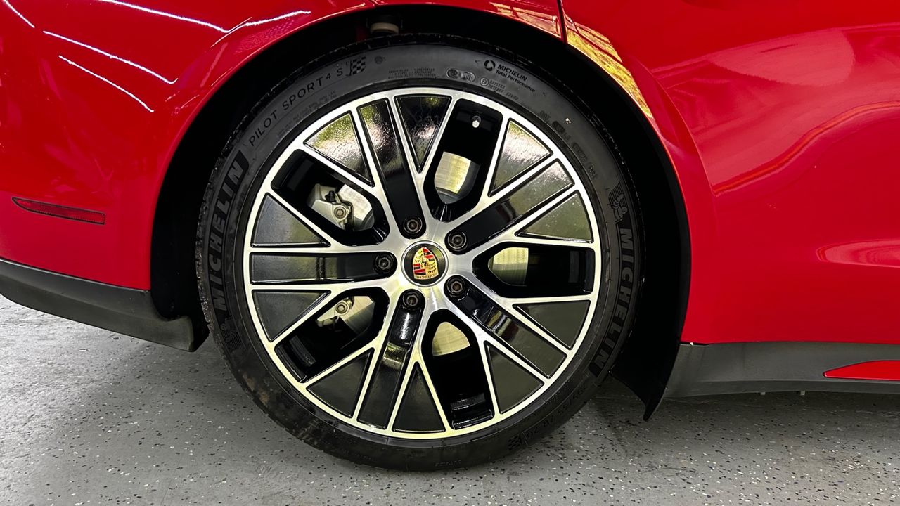 2022 Porsche Taycan