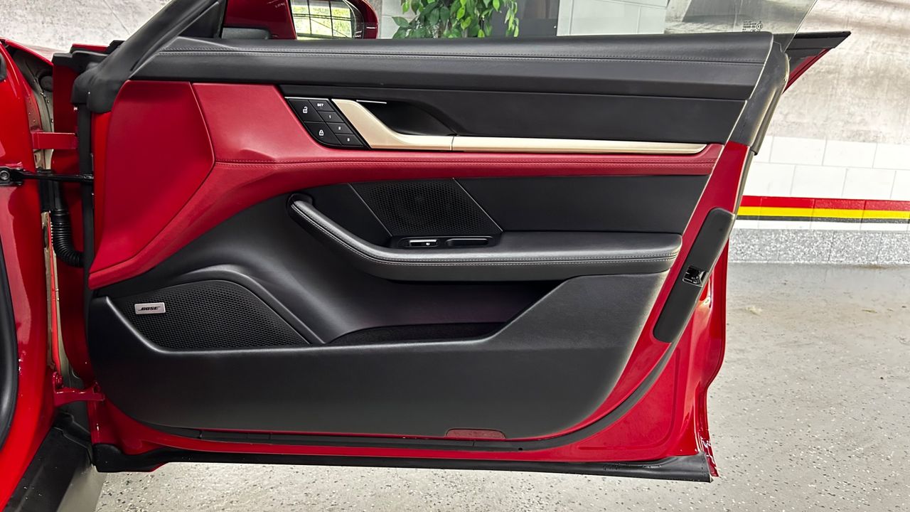 2022 Porsche Taycan