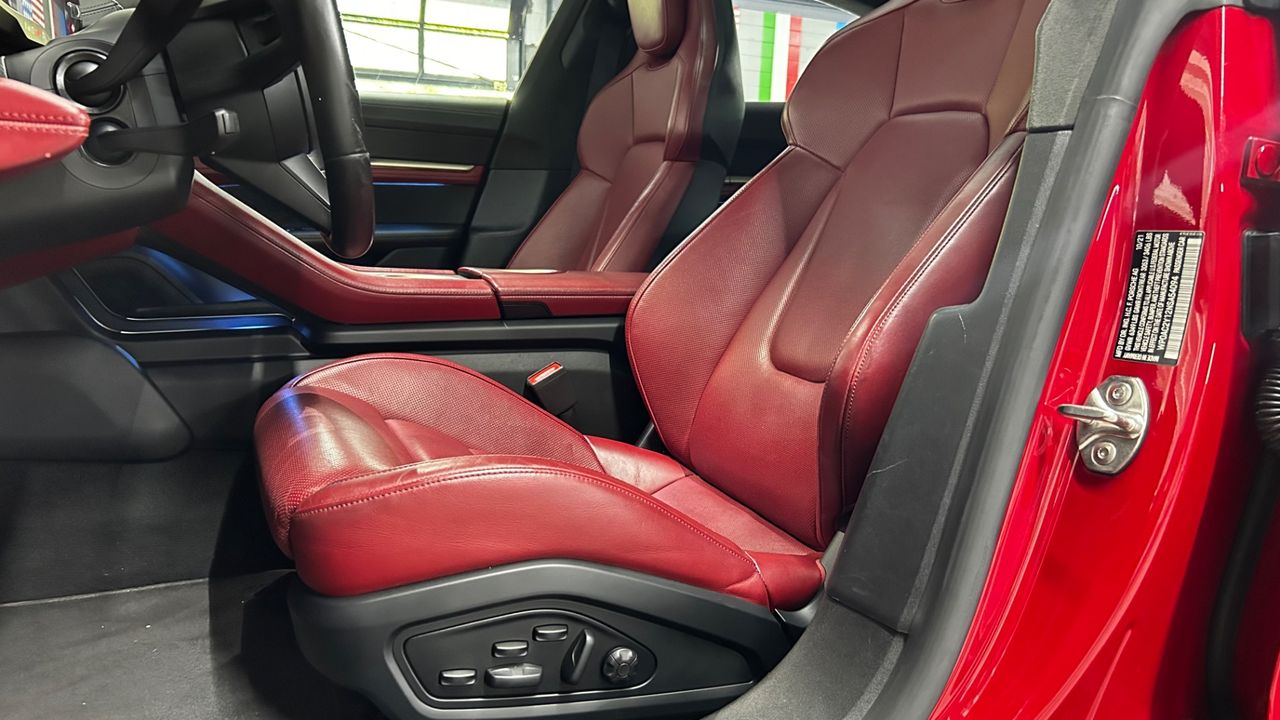 2022 Porsche Taycan