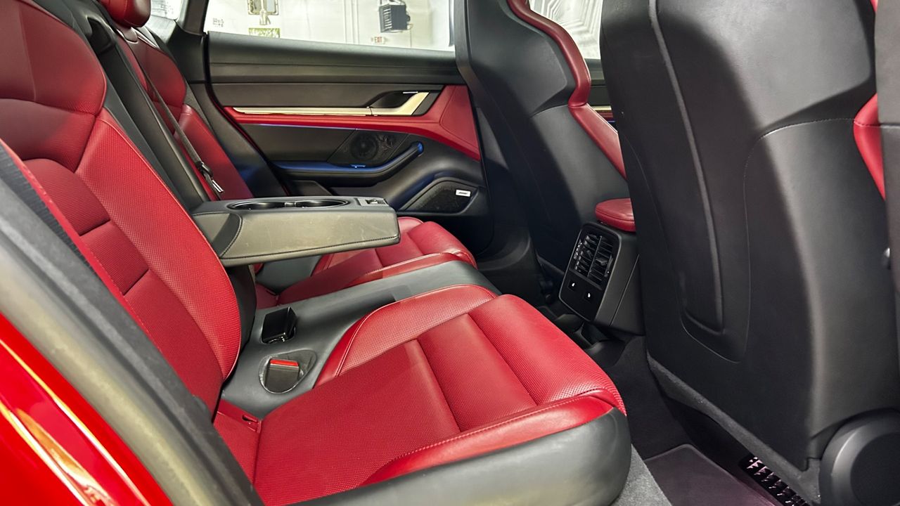 2022 Porsche Taycan