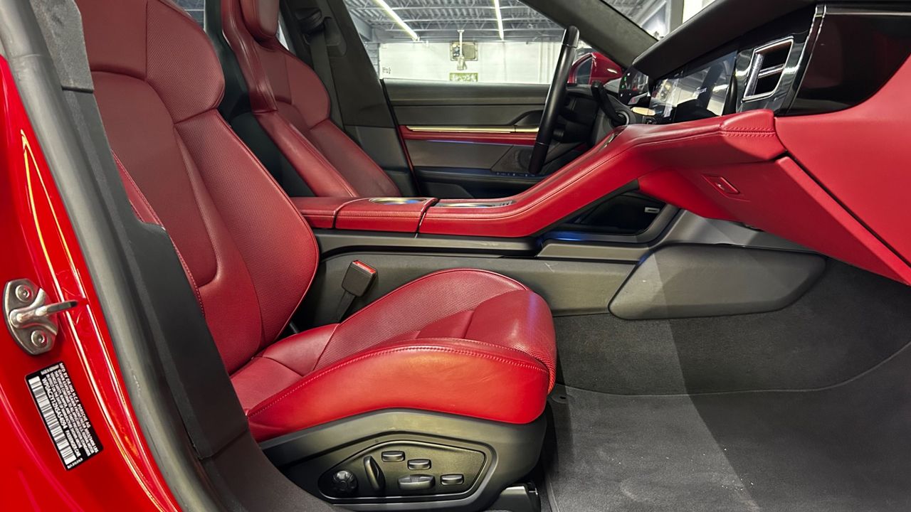 2022 Porsche Taycan