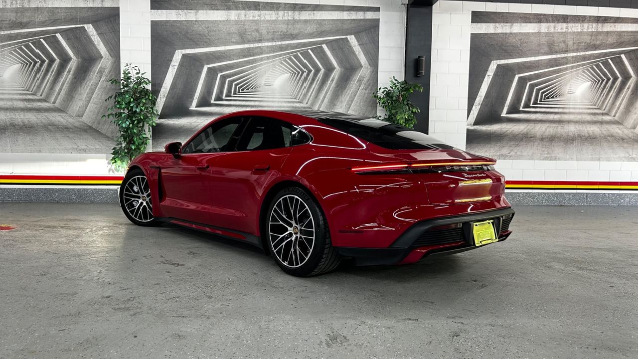 2022 Porsche Taycan