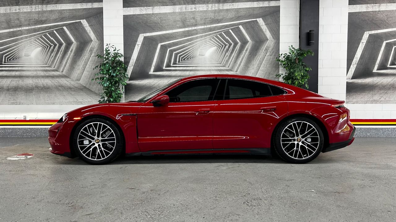 2022 Porsche Taycan