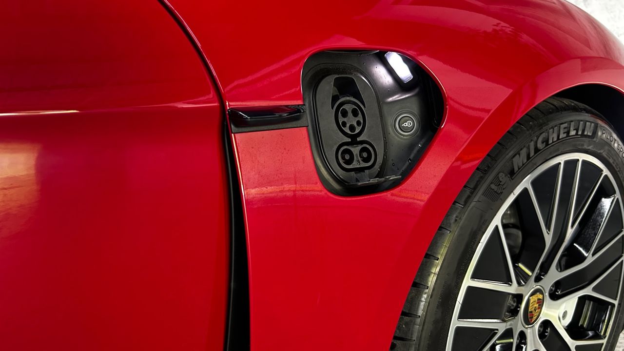 2022 Porsche Taycan