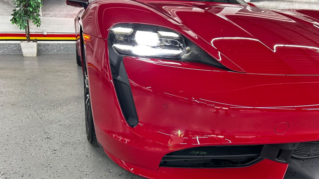 2022 Porsche Taycan