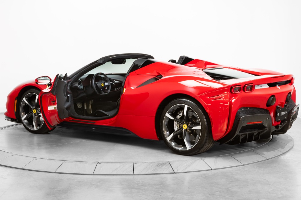 2023 Ferrari SF90 Spider