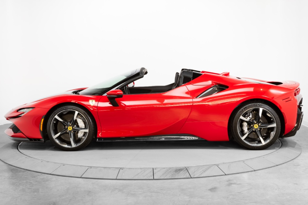 2023 Ferrari SF90 Spider