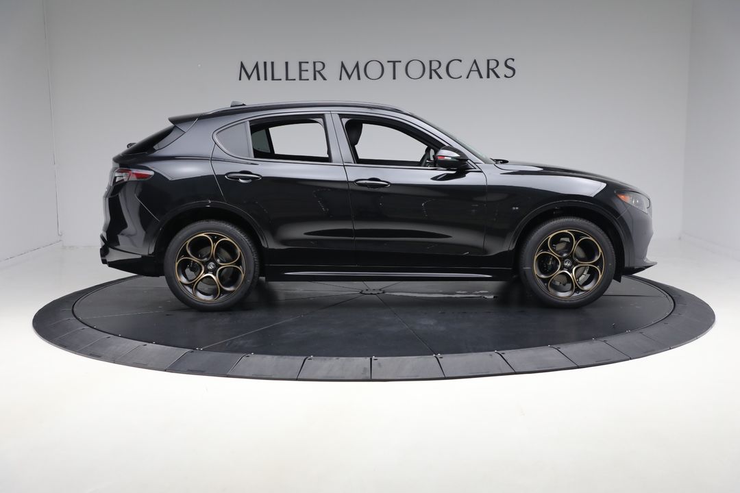 2025 Alfa Romeo Stelvio