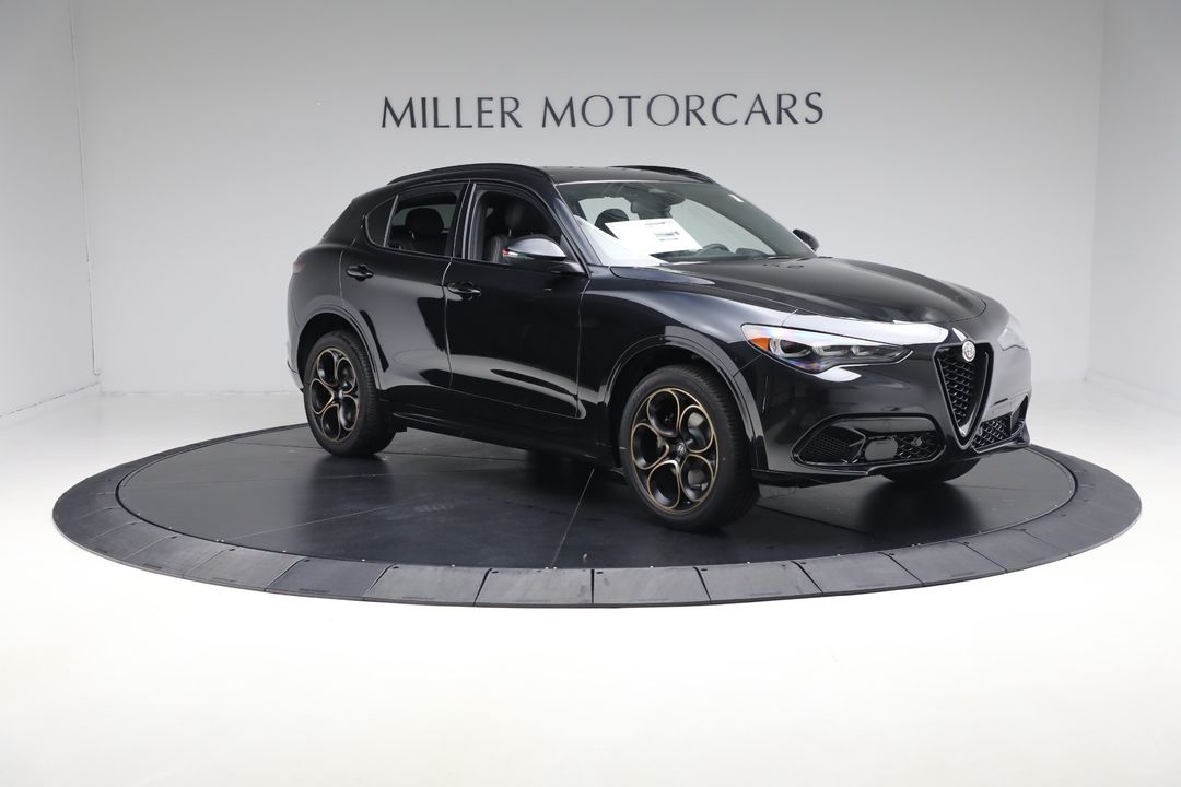 2025 Alfa Romeo Stelvio