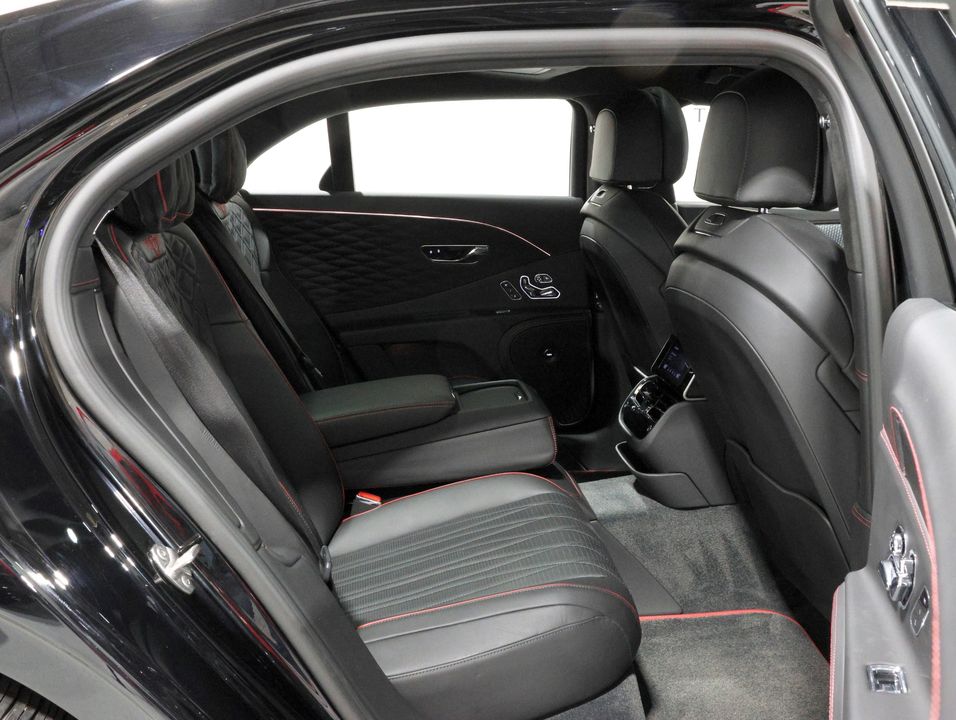 2023 Bentley Flying Spur Azure V8