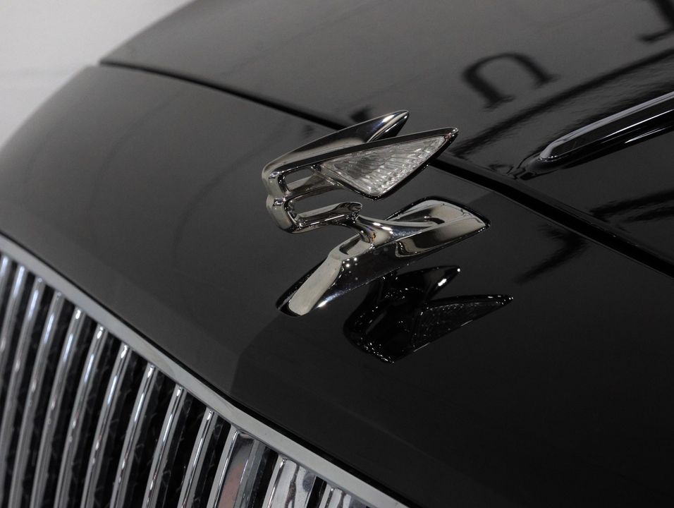 2023 Bentley Flying Spur Azure V8