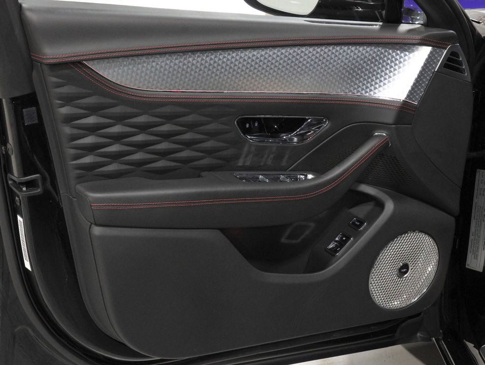 2023 Bentley Flying Spur Azure V8