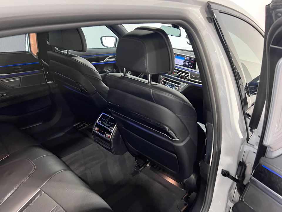 2022 BMW 7 Series 740I XDRIVE AWD