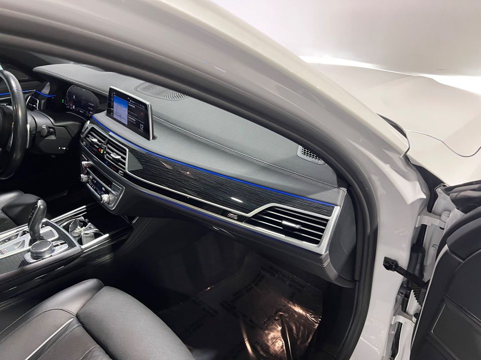 2022 BMW 7 Series 740I XDRIVE AWD