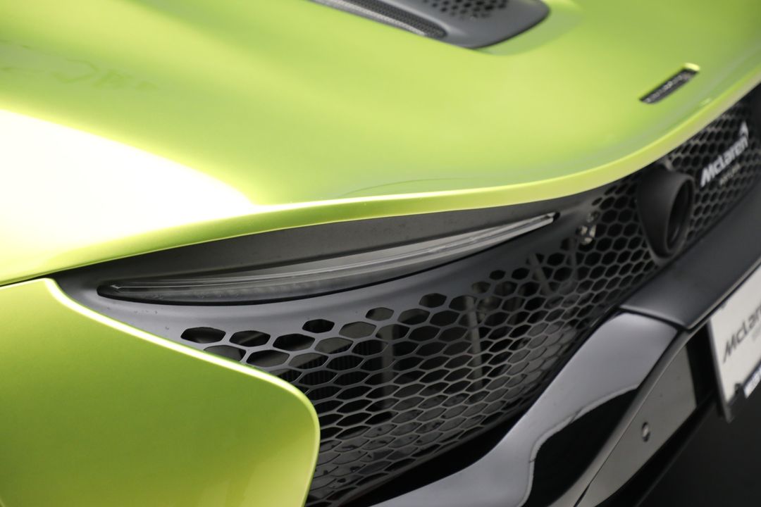 2024 McLaren Artura
