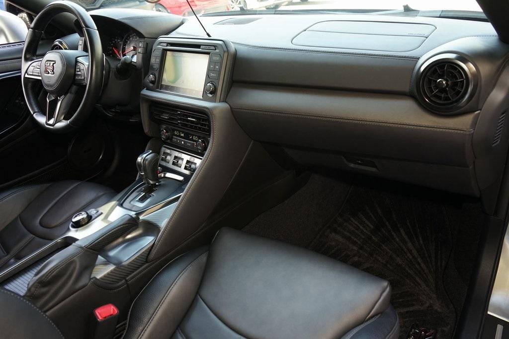 2023 Nissan GT-R