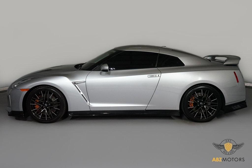 2023 Nissan GT-R