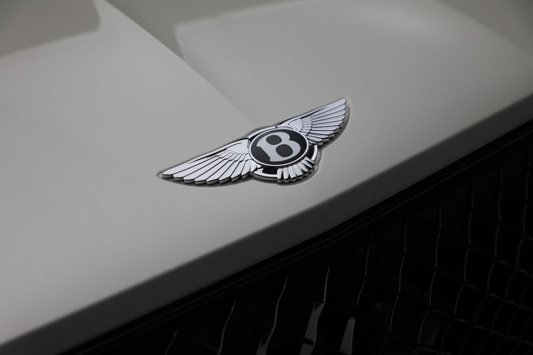 2025 Bentley Bentayga