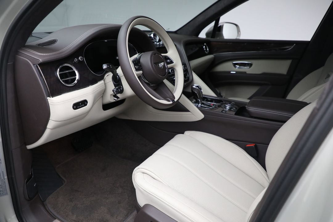 2025 Bentley Bentayga