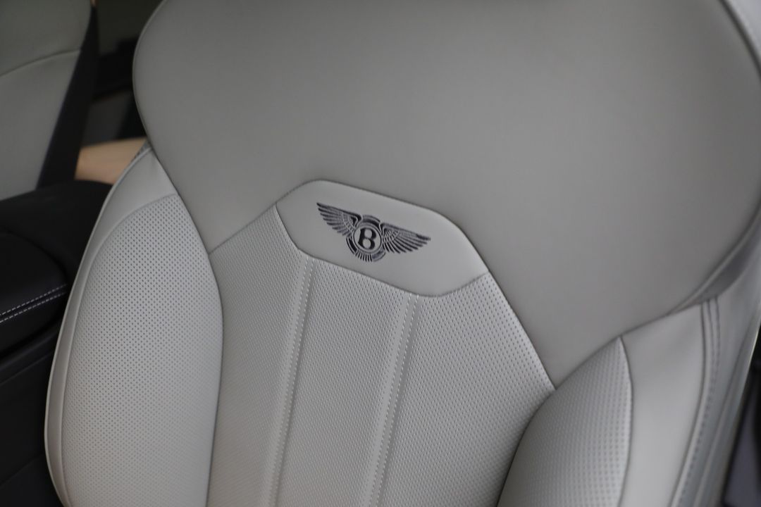 2025 Bentley Bentayga