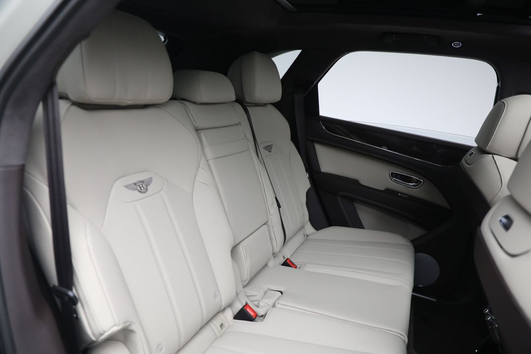2025 Bentley Bentayga