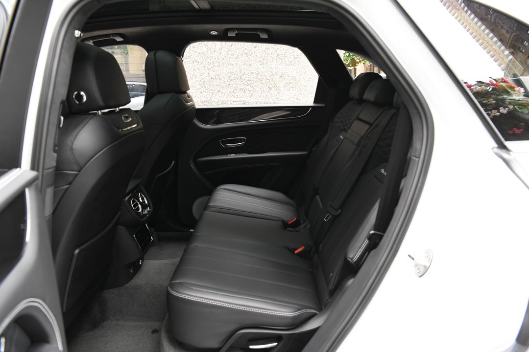 2024 Bentley Bentayga