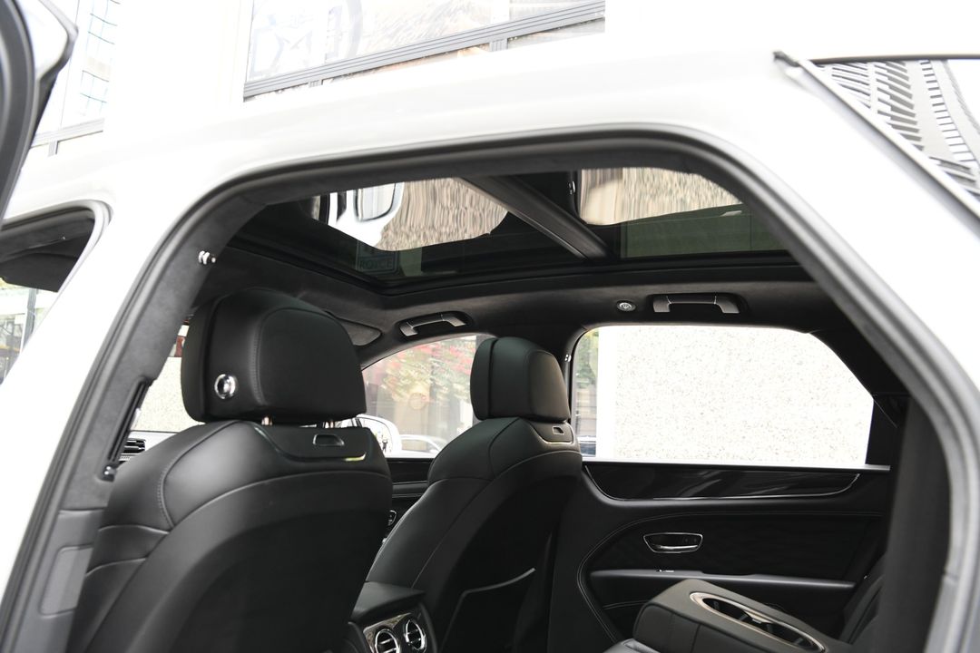2024 Bentley Bentayga