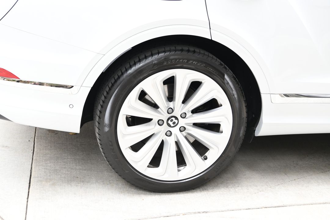 2024 Bentley Bentayga