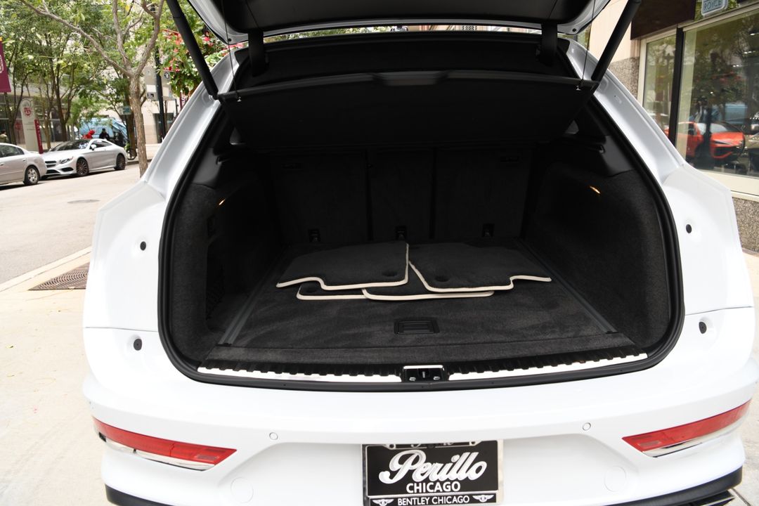 2024 Bentley Bentayga