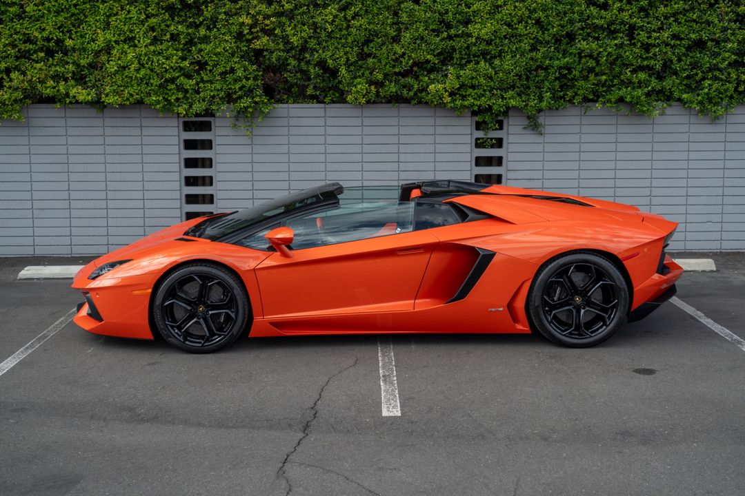 2014 Lamborghini Aventador