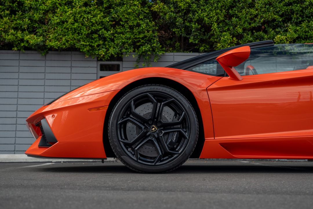 2014 Lamborghini Aventador