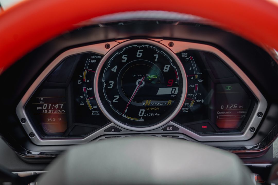 2014 Lamborghini Aventador