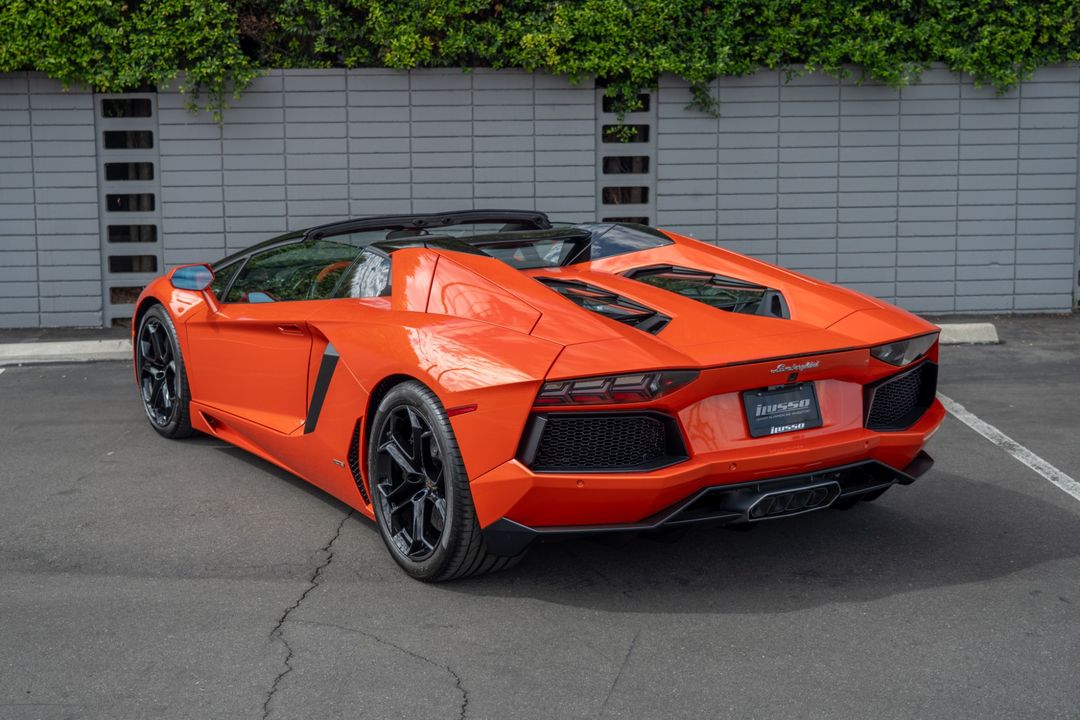 2014 Lamborghini Aventador