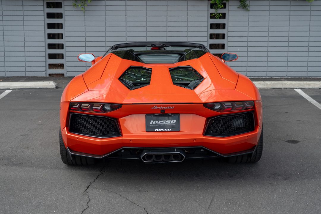 2014 Lamborghini Aventador