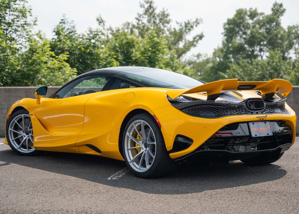 2025 McLaren 750S