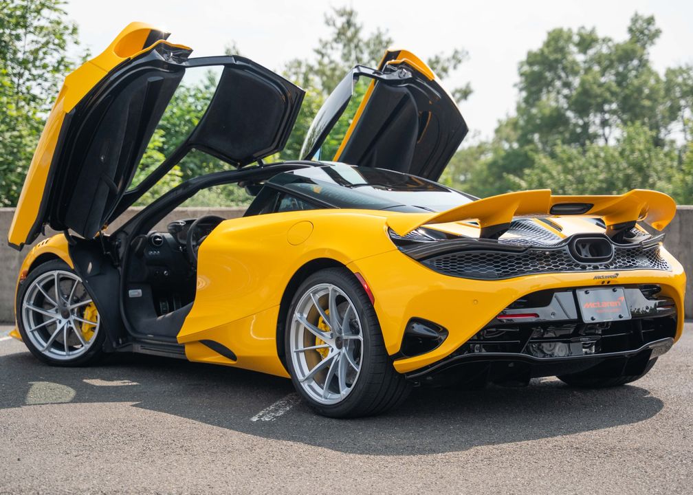 2025 McLaren 750S