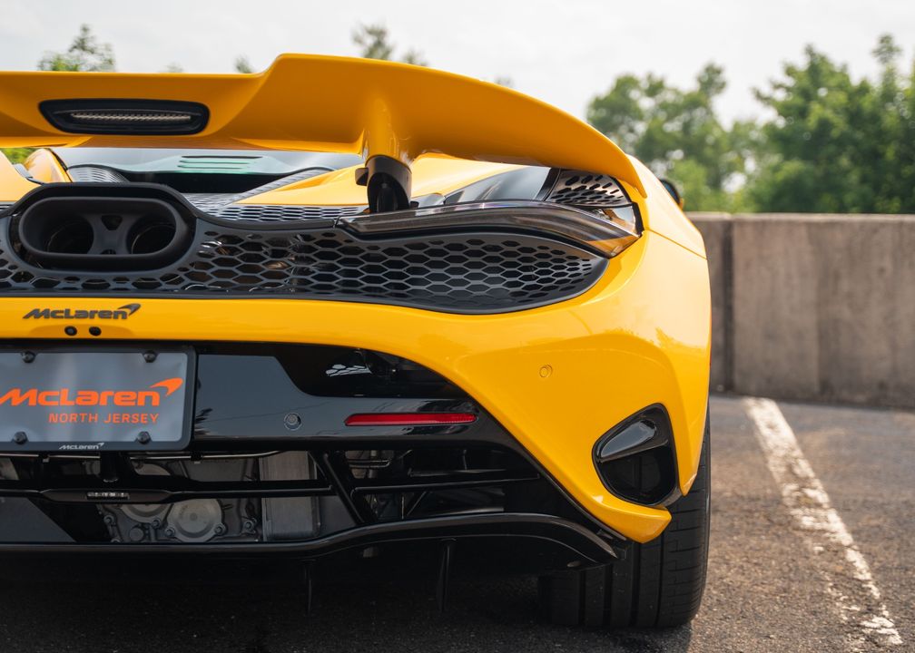 2025 McLaren 750S